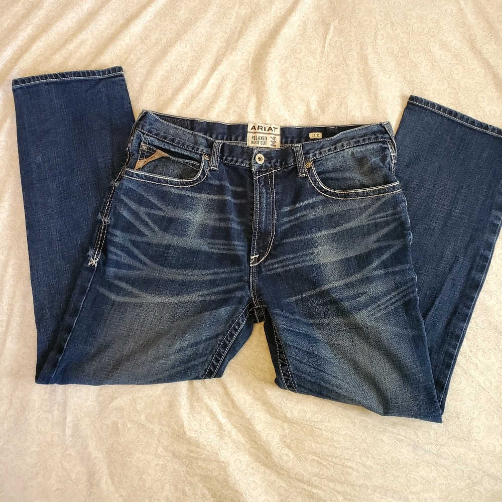 Ariat Relaxed boot cut 38/32 jeans